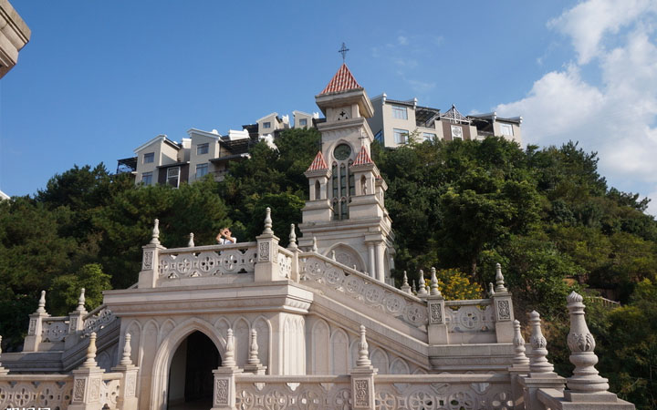 人文旅游項(xiàng)目旅游規(guī)劃公司：客天下旅游產(chǎn)業(yè)園圣山國(guó)際住區(qū)旅游規(guī)劃實(shí)景